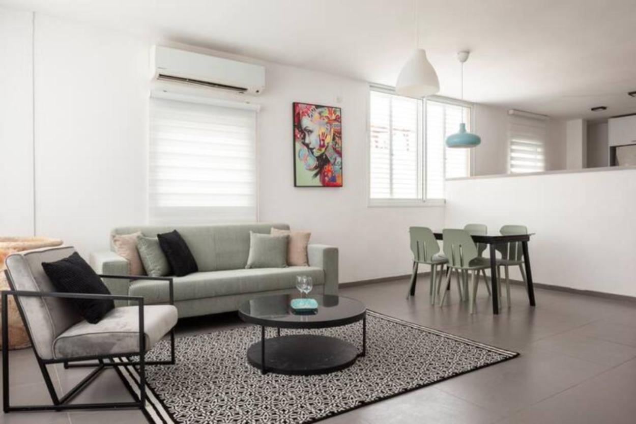 Oַ&O Group-Amazing Apt Bat-Yam 3 Min Walk To Beach Bat Yam Ngoại thất bức ảnh