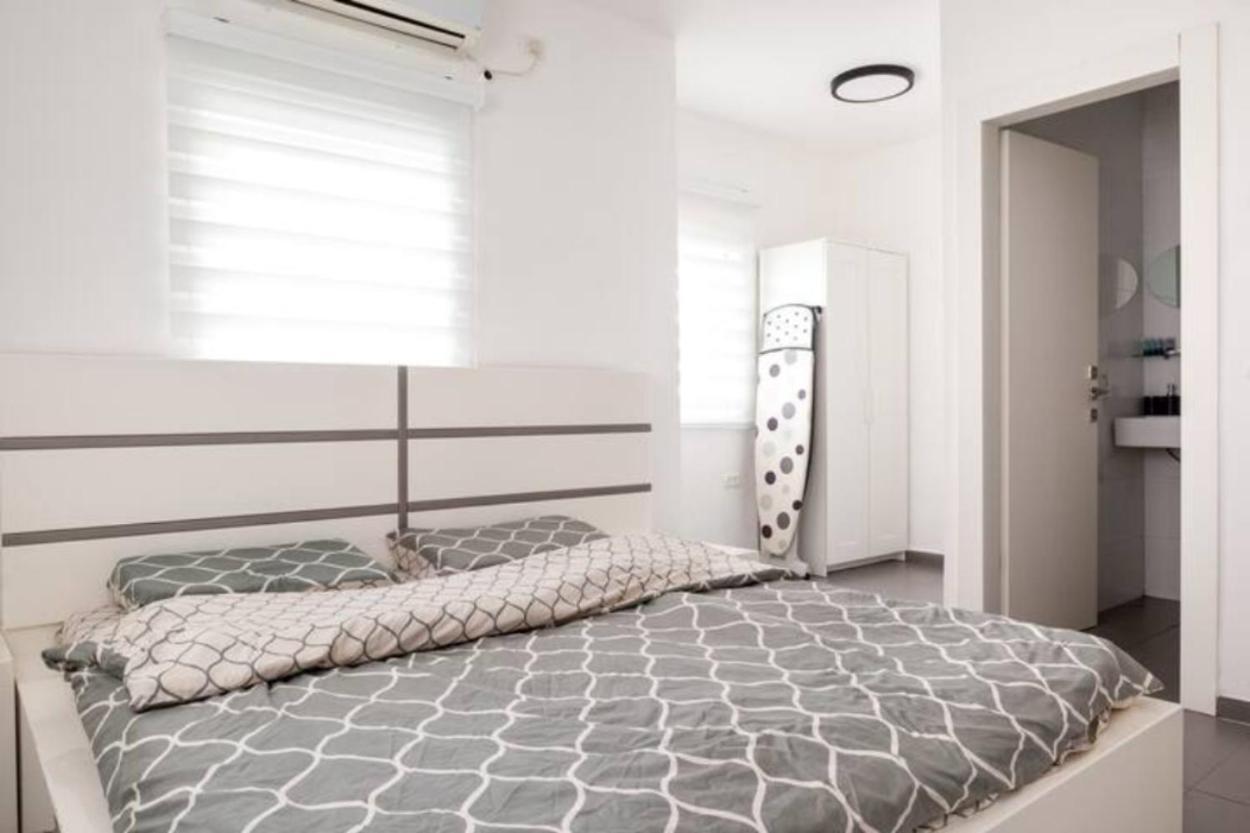 Oַ&O Group-Amazing Apt Bat-Yam 3 Min Walk To Beach Bat Yam Ngoại thất bức ảnh